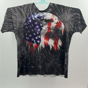 Size: 2XL 100% Polyester Patriotic Eagle Graphic Shirt